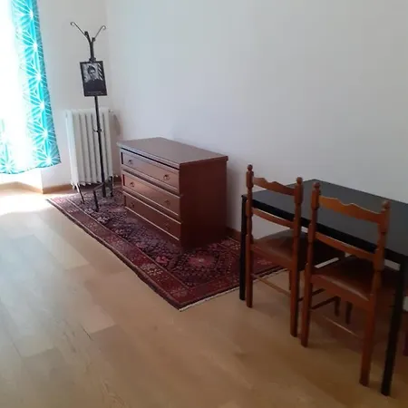 R.t. House's Róma