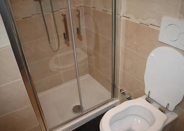 R.t. House's Hostel *