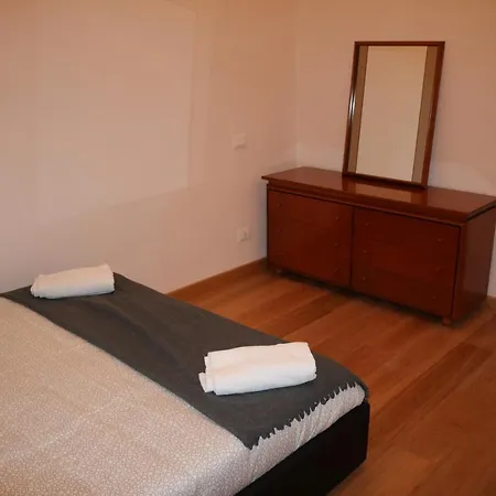 R.t. House's Albergue *