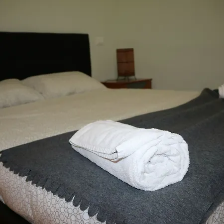 R.t. House's Albergue Roma
